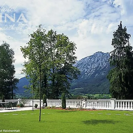 Hotel Alpina