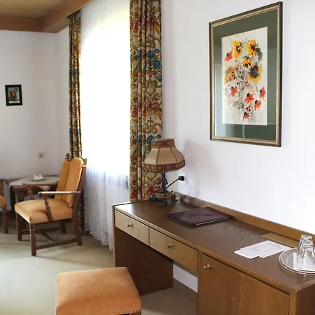 Alpina Hotel